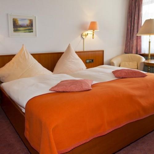 Hotel Buck Bad Urach Exterior photo